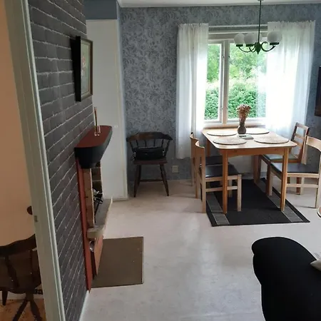 Mysig Stuga Nara Havet Och Naturreservat Ferienhaus *