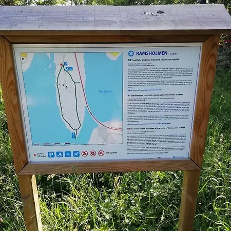 Mysig Stuga Nara Havet Och Naturreservat Ferienhaus
