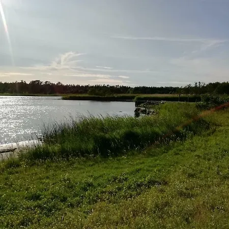 Mysig Stuga Nara Havet Och Naturreservat Ferienhaus